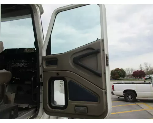 INTERNATIONAL 9100I 2000-2003 DOOR ASSEMBLY, FRONT