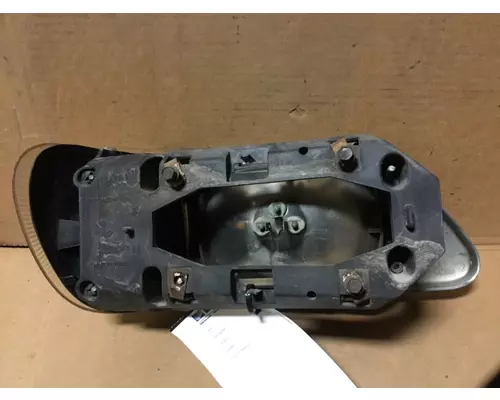 INTERNATIONAL 9100I 2000-2003 HEADLAMP ASSEMBLY