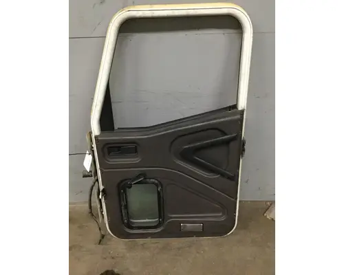 INTERNATIONAL 9100I 2000-2007 DOOR ASSEMBLY, FRONT