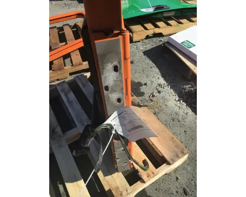 INTERNATIONAL 9100I 2000-2007 DOOR ASSEMBLY, FRONT
