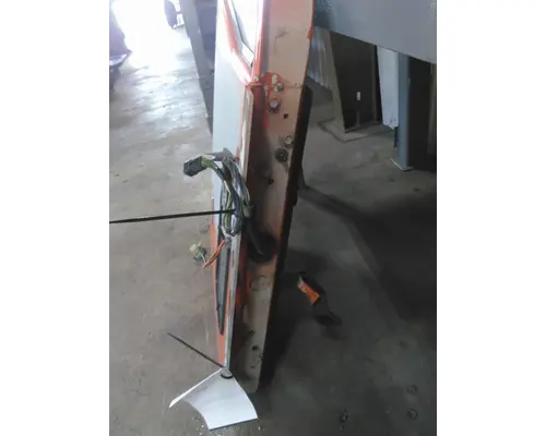 INTERNATIONAL 9100I 2000-2007 DOOR ASSEMBLY, FRONT