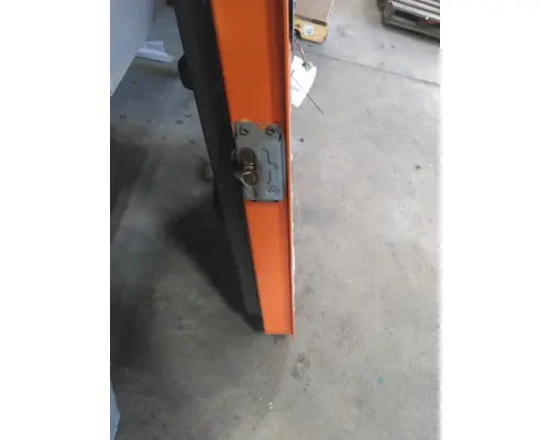 INTERNATIONAL 9100I 2000-2007 DOOR ASSEMBLY, FRONT