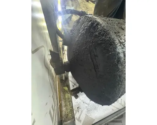 INTERNATIONAL 9100I Air Tank