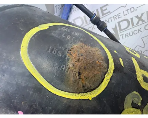 INTERNATIONAL 9100I Air Tank