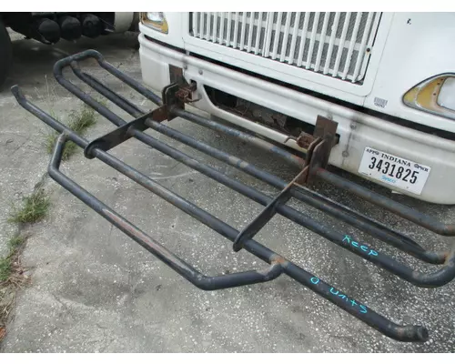 INTERNATIONAL 9100I BUMPER BRUSH GUARD