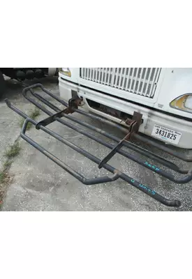 INTERNATIONAL 9100I BUMPER BRUSH GUARD