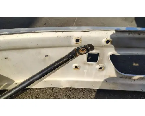 INTERNATIONAL 9100I Bumper Assembly, Front