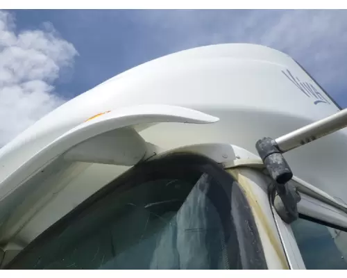 INTERNATIONAL 9100I CAB CLIP
