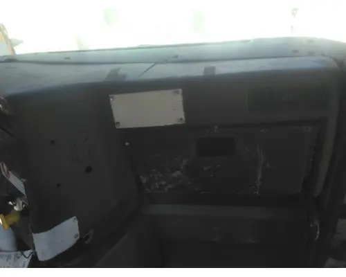 INTERNATIONAL 9100I CAB