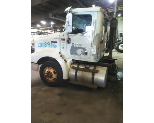 INTERNATIONAL 9100I CAB