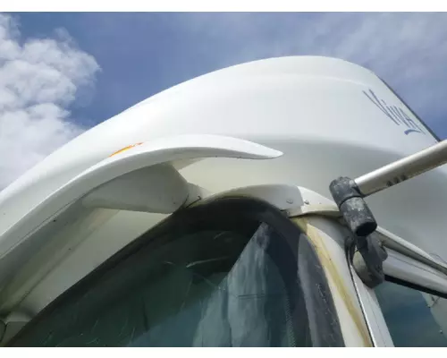 INTERNATIONAL 9100I EXTERIOR SUN VISOR