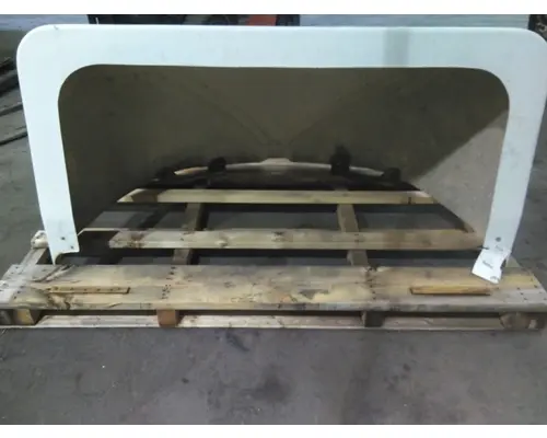 INTERNATIONAL 9100I FAIRING, WIND DEFLECTOR ROOF