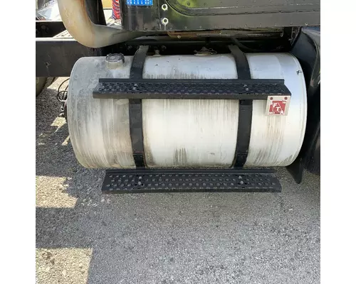 INTERNATIONAL 9100I Fuel Tank