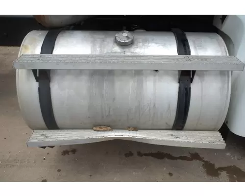 INTERNATIONAL 9100I Fuel Tank