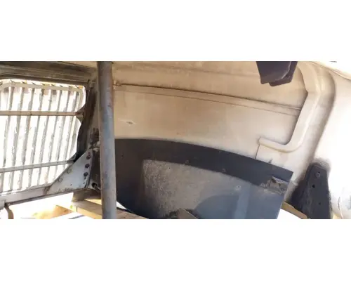 INTERNATIONAL 9100I Hood