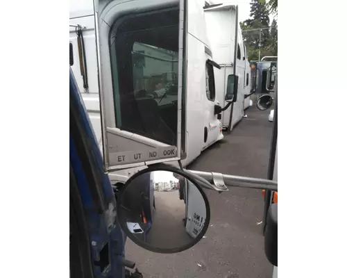 INTERNATIONAL 9100I MIRROR ASSEMBLY CABDOOR