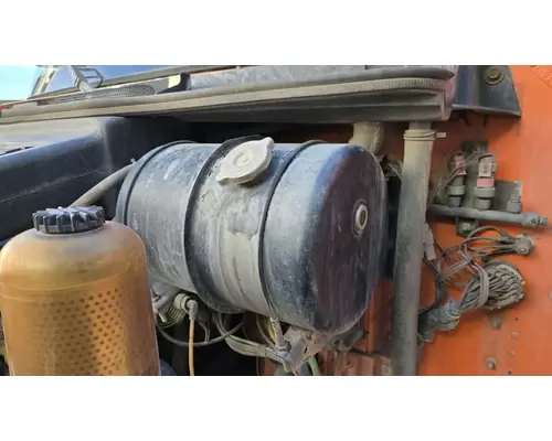 INTERNATIONAL 9100I Radiator Overflow Bottle