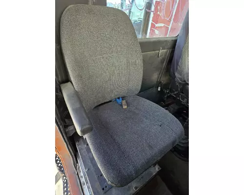 INTERNATIONAL 9100I Seat, Front