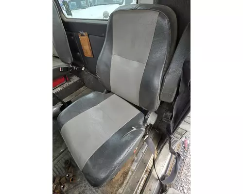 INTERNATIONAL 9100I Seat, Front