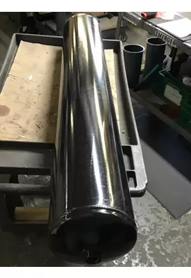 INTERNATIONAL 9100 Air Tank
