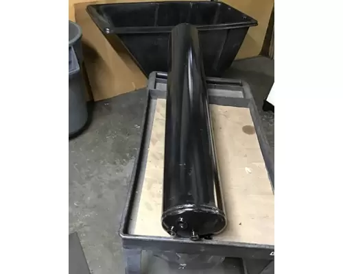 INTERNATIONAL 9100 Air Tank