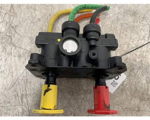 INTERNATIONAL 9100 Brake Proportioning Valve
