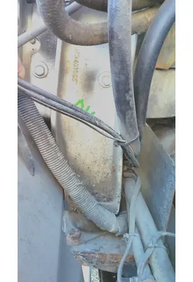 INTERNATIONAL 9100 CAB MOUNT,BRACKET