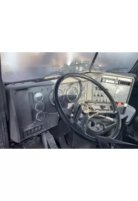 INTERNATIONAL 9100 Dash Assembly