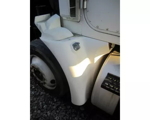 INTERNATIONAL 9100 FENDER EXTENSION