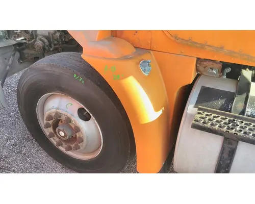 INTERNATIONAL 9100 FENDER EXTENSION