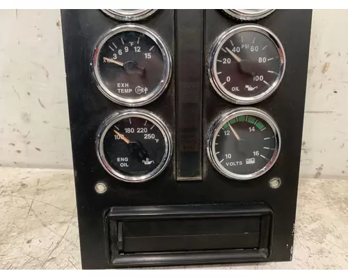 INTERNATIONAL 9100 Gauge Panel