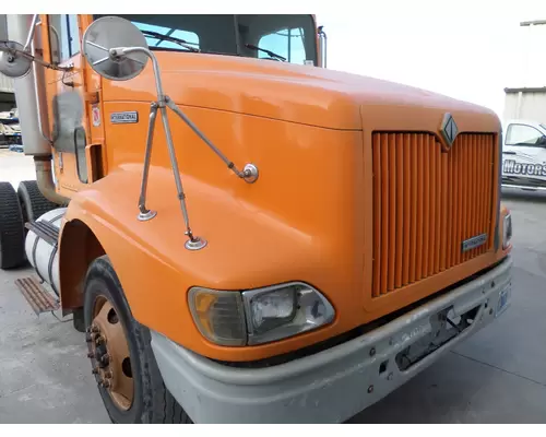 INTERNATIONAL 9100 HOOD