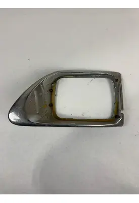 INTERNATIONAL 9100 Headlamp Assembly