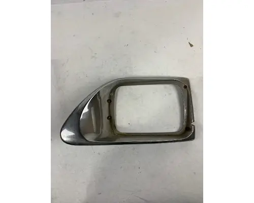 INTERNATIONAL 9100 Headlamp Assembly