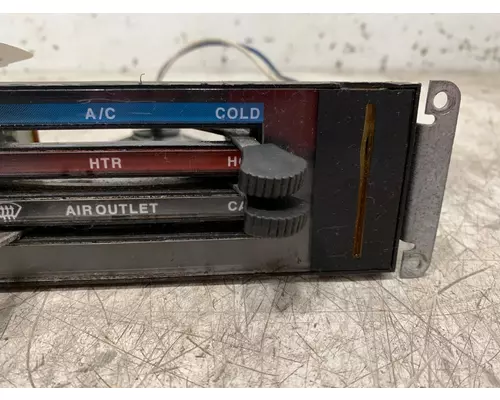 INTERNATIONAL 9100 Heater or Air Conditioner Parts, Misc.