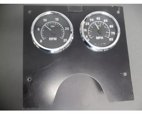 INTERNATIONAL 9100 Instrument Cluster