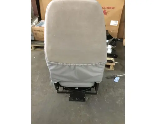 INTERNATIONAL 9100 Seat, Front
