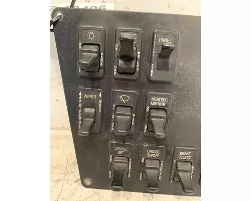 INTERNATIONAL 9100 Switch Panel