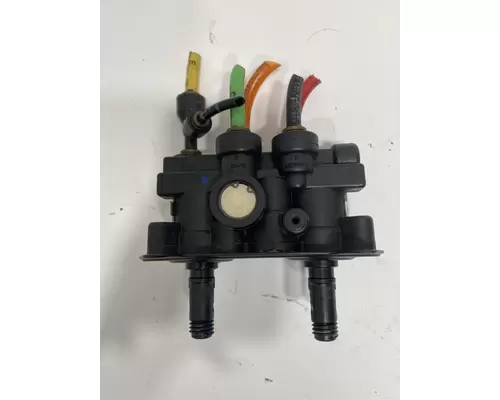 INTERNATIONAL 9100i Brake Proportioning Valve