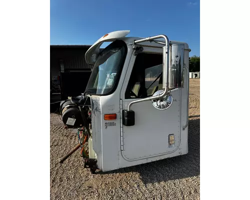 INTERNATIONAL 9100i Cab Assembly