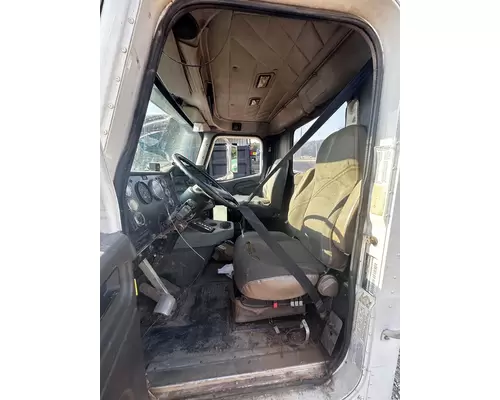 INTERNATIONAL 9100i Cab Assembly