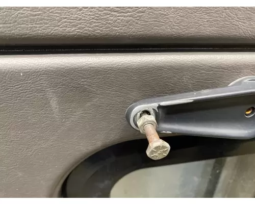 INTERNATIONAL 9100i Door Assembly, Front
