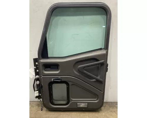 INTERNATIONAL 9100i Door Assembly, Front
