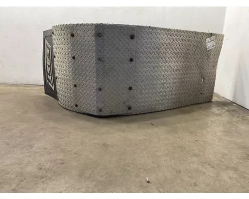 INTERNATIONAL 9100i Fender Extension