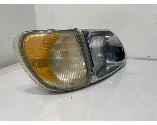 INTERNATIONAL 9100i Headlamp Assembly