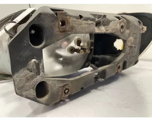 INTERNATIONAL 9100i Headlamp Assembly