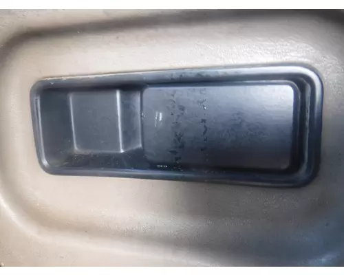 INTERNATIONAL 9200 / 9400 Door Handle, Interior