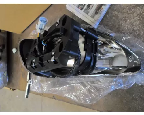 INTERNATIONAL 9200 / 9400 Headlamp Assembly