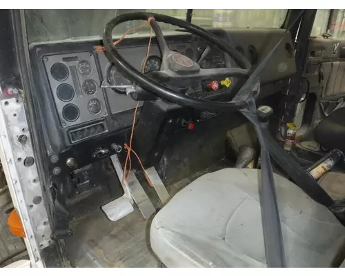 INTERNATIONAL 9200 / 9400 Steering Column