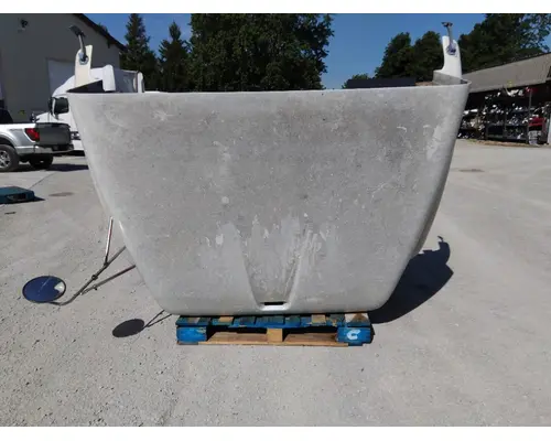 INTERNATIONAL 9200 1988-1997 HOOD